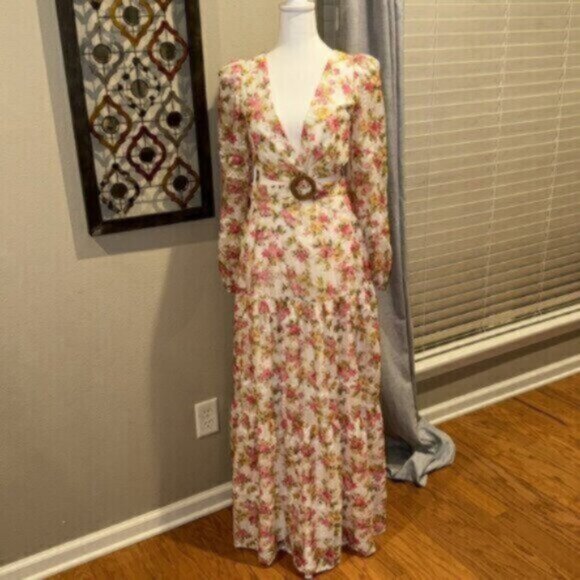 Lillian Floral Print Long Sleeve Deep V-Neck Cut-Out Tiered A-Line Dress - Picture 4 of 8